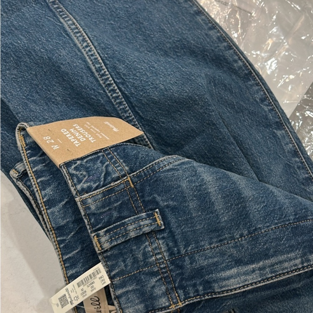 BRAND NEW!! Madewell Size 28 Jeans